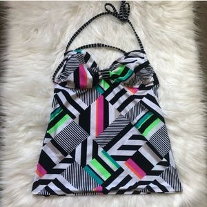 Hula honey geometric swimsuit top